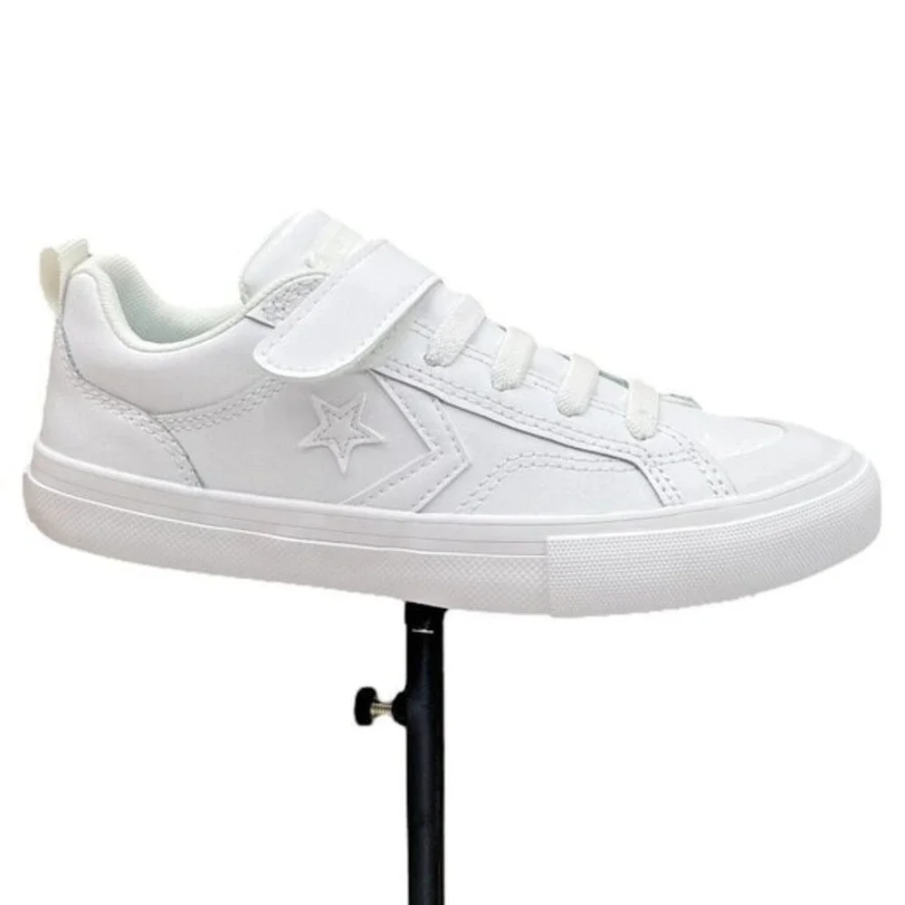 Converse Pro Blaze Youth Boys Girls Slip-on Leather Sneaker‎ Size 2Y Solid White